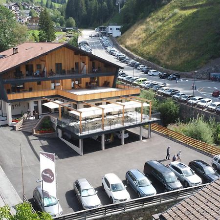 Apartamento Tyrol Living & Cafe Nova Levante Exterior foto